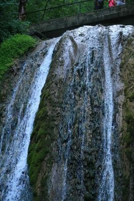 Горный водопад