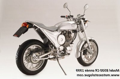 B500-CR-1999-498cc-chrome-grise-lisere-noir-borile-02-.jpg